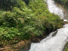 -西岭雪山大飞水景区
