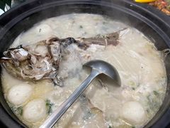 -香山湖家家宴(中山陵店)