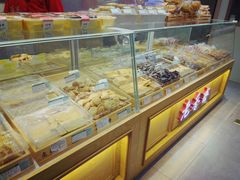 面包甜点陈列柜-老香齋(五角场店)