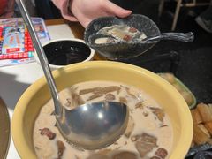 -哥老官重庆美蛙鱼头(五角场合生汇店)