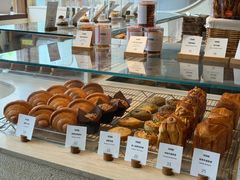 -VERIE BAKEHOUSE
