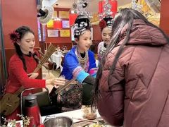 -刘姐啤酒鱼民族演艺餐厅(西街总店)