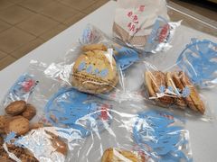 -真老大房(南京东路店)