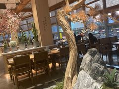 -蜜桃餐厅·伴山(湖滨商业街店)