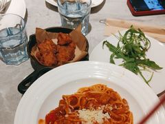 -必胜客(仲盛商城王安宇主题店)