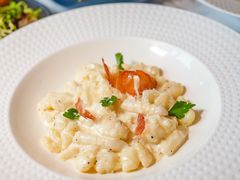 -青岛香格里拉·鱼跃地中海西餐厅