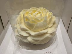 -潮一不贰·法式甜品·生日蛋糕·西式简餐(外滩店)