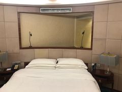 -广州国德国际大酒店(太古汇石牌桥地铁站店)