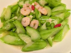 小嫩豆丝瓜配虾仁-秀儿四九城·新京菜(亚运村鸟巢店)