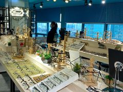 -Trend1881视光·蔡司视觉(领展广场店)