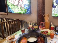 -热火朝天鲜切牛肉火锅(南强街巷店)