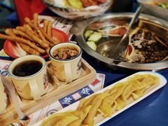 -马路边边串串香(苗栗路店)