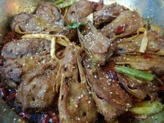 干锅鸭头-丫头记(新村店二部)