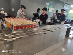 -浦东图书馆读者餐厅