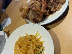 -关东小磨东北菜(上海长风大悦城店)