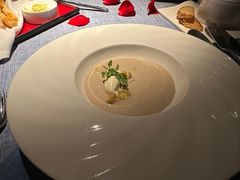 奶油蘑菇汤-弦月窗LUNETTE BY AMANDA(复兴路店)
