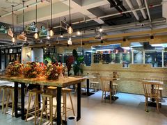 -F+轻食健身赋能空间(中华北路国贸商场店)