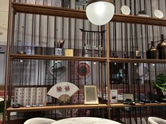 -必胜客(华邦银泰店)