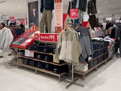 -优衣库(红谷滩万达店)