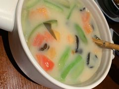 -绿茶餐厅(松江万达店)