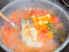 毛辣果酸汤鱼-Ameigo梅果·云贵川bistro(长宁来福士店)