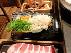 -湊湊火锅·茶憩(新中关购物中心店)