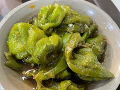 -董哥山城碗碗香(美专校街店)