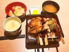 杂锦串烧饭套餐-小山日本料理(电子大厦店)