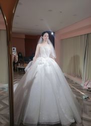 -艾朵婚纱