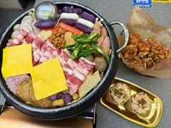 -豚妈妈汤饭·部队锅(南京东路店)