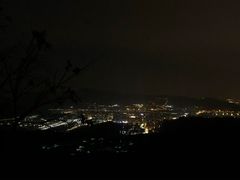 -鬼笑石后山停车场