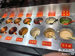 -老北京热气涮羊肉·小龙虾·烤鱼(呼玛路店)