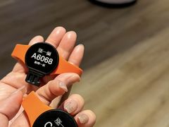 -涨巢·潮玩水疗局