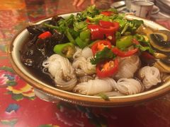 -闯关东东北农家菜(崂山石老人店)