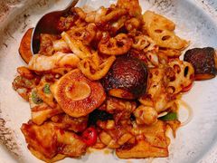 惹味牛蛙煲-海味观(老西门店)