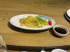 -宝燕海货工场(长江国际店)