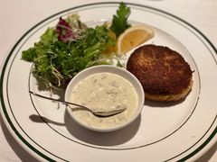 招牌蟹肉饼-Wolfgang’s Steakhouse 沃夫冈牛排馆(上海白玉兰广场店)