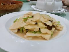 -石砰渔港·海鲜楼