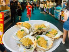 -海口骑楼小吃街