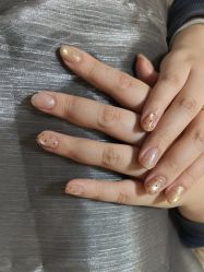 -小鸭梨影院式美甲