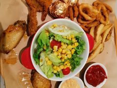 -必胜客(经开万达店)