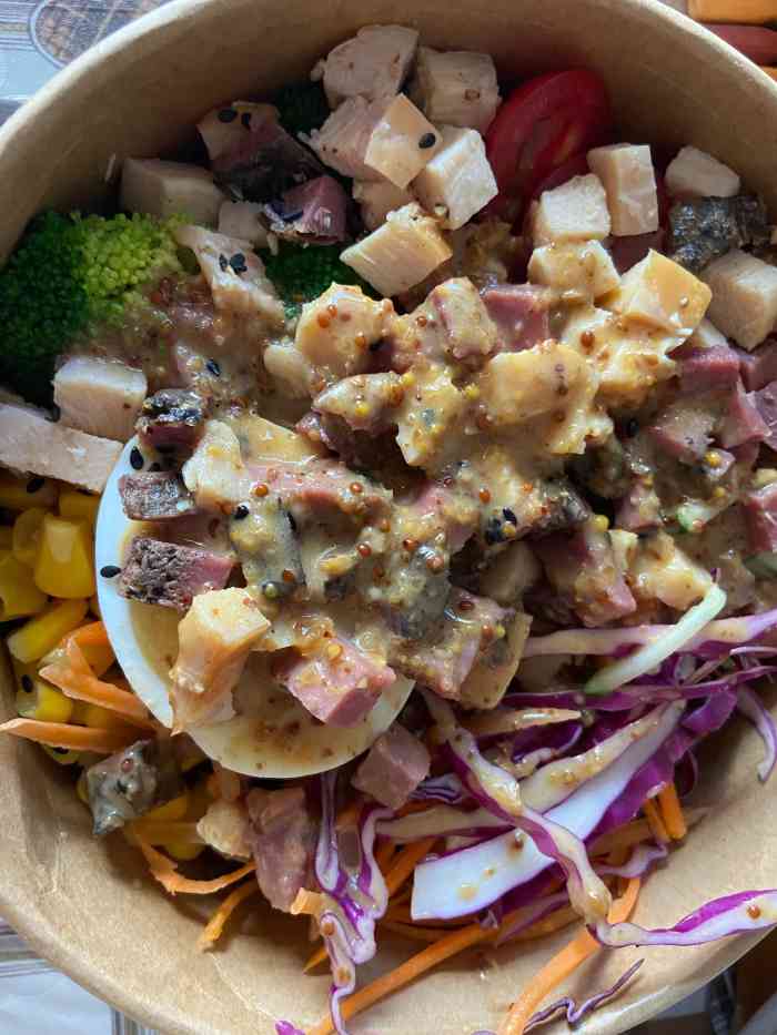 my轻食沙拉-"来吃草的朋友们让我们约起来～张家口政府后.