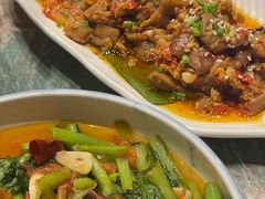 蒜香卤味拼盘-浩海火烧云傣家菜(京广店)