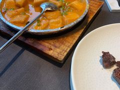 招牌铁板财神豆腐-望乡楼上海菜(日月光店)