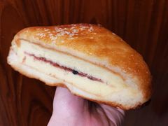 椰汁抱抱卷-蓝小轩蛋糕·面包(趣春店)