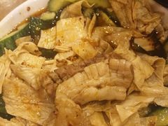 -三鞭一花·独一处·元英砂锅(海光寺店)