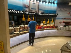-咖啡苑自助餐厅·中国大饭店