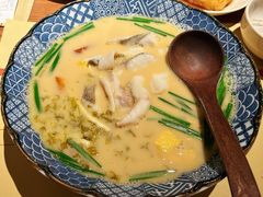-荣家黄鱼面(前滩太古里店)