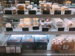 面包甜点陈列柜-佩家私房烘焙(宝龙店)