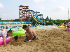 -热带风暴水上乐园